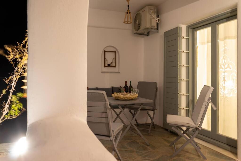 Martha's Filoxenia Apartment